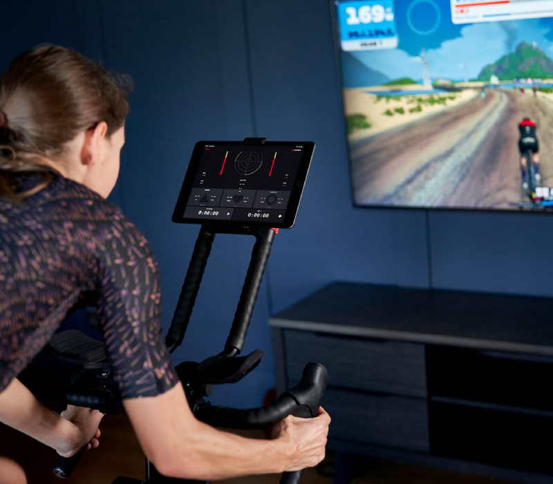 Dual-channel Bluetooth connectivity and Zwift Play compatibility